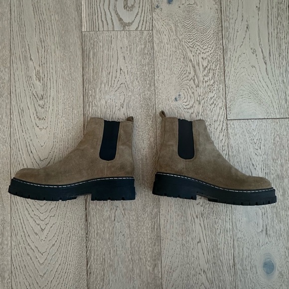 Marc Fisher Padmia Chelsea Boot 8.5 - tan suede - Picture 4 of 6